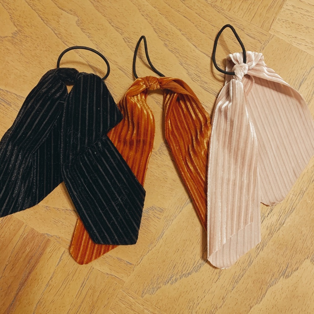 Hair tie bow set